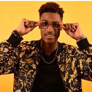 Meet your Posher, Terrell musiqrell carr